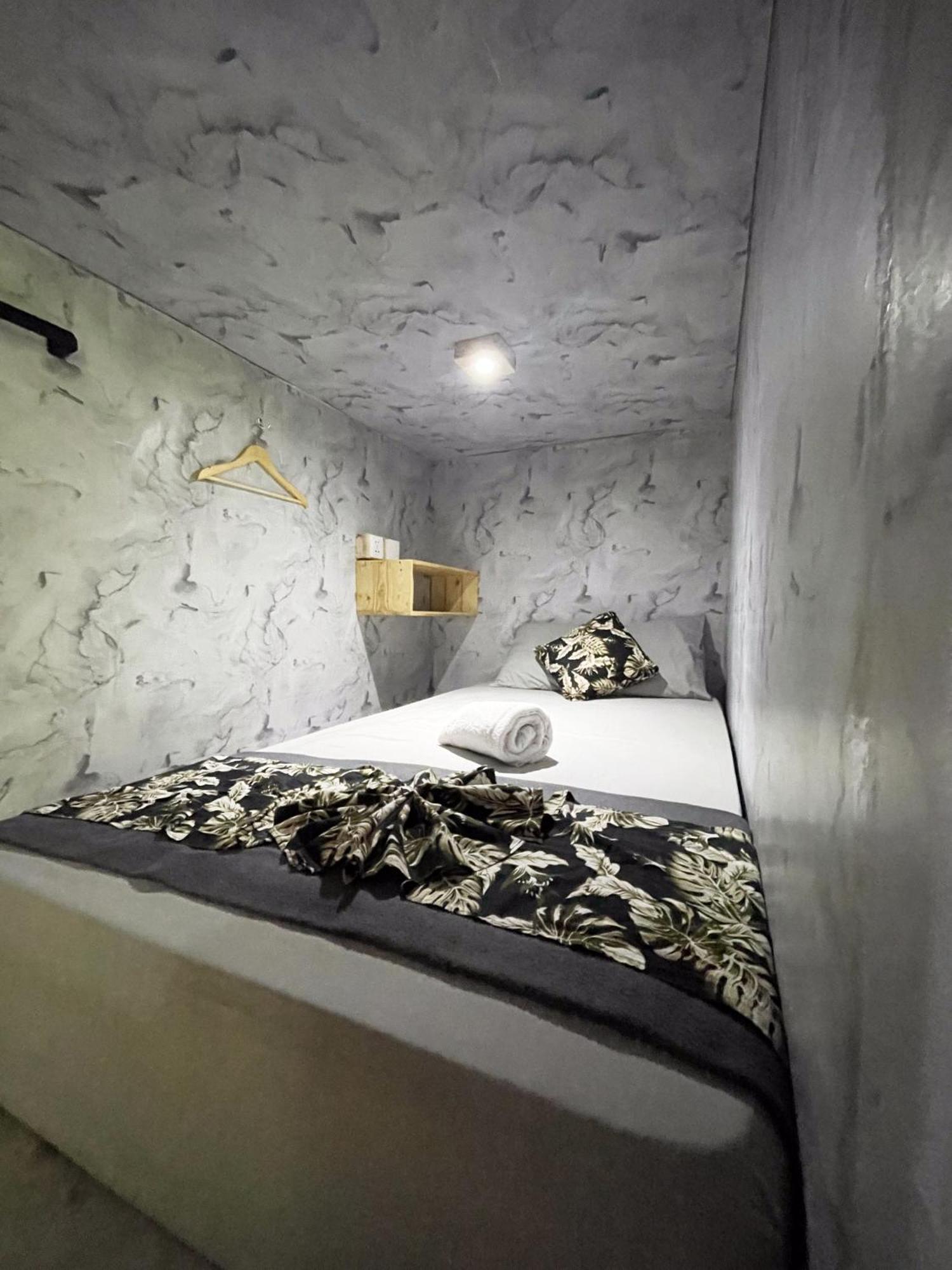 Apit Lawang Villas & Resto Batununggul Esterno foto