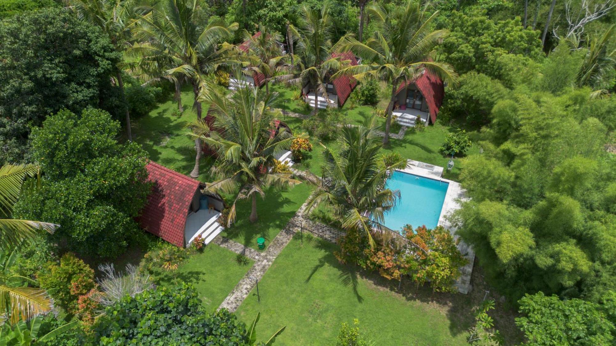 Apit Lawang Villas & Resto Batununggul Esterno foto