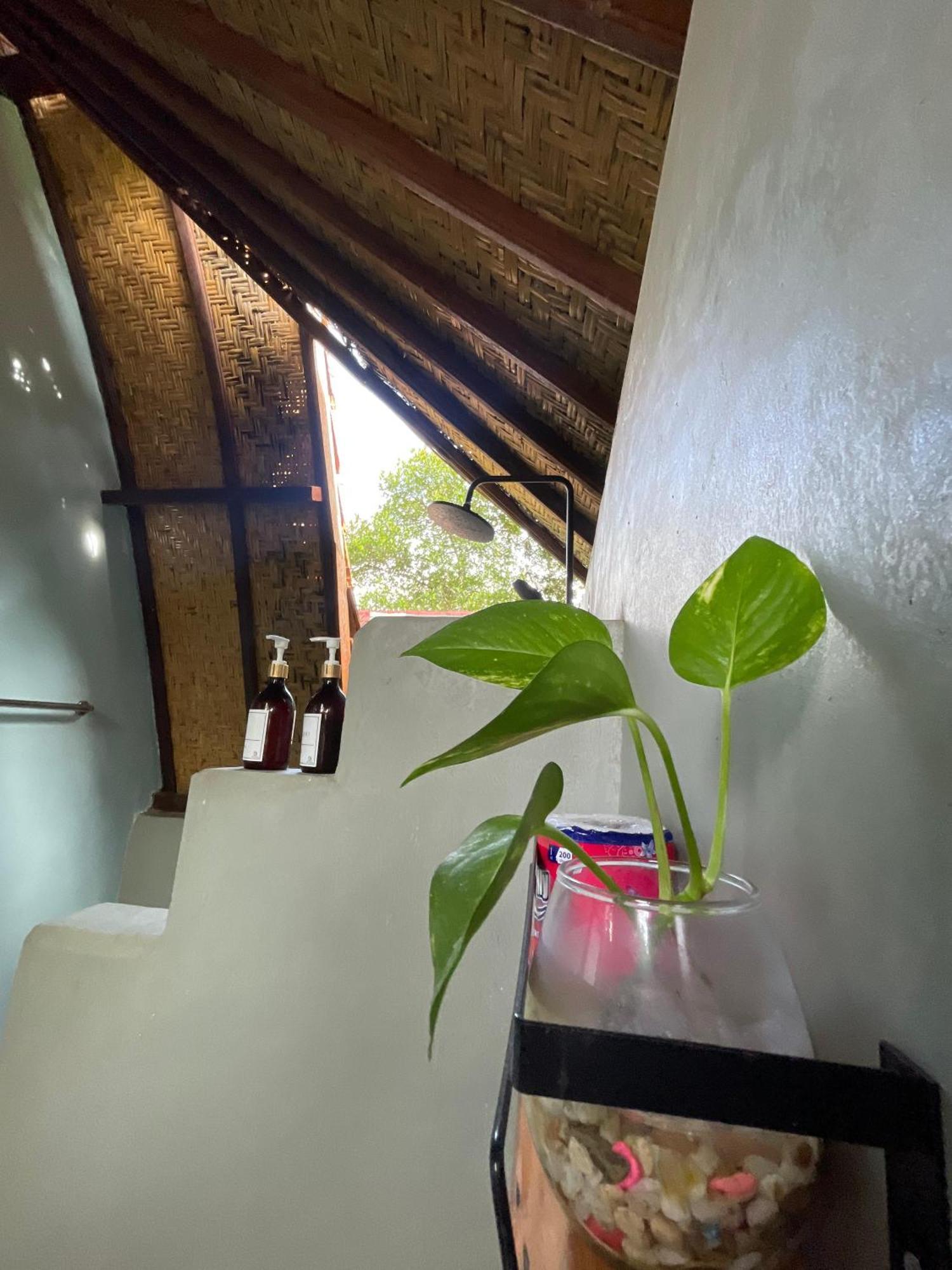 Apit Lawang Villas & Resto Batununggul Esterno foto