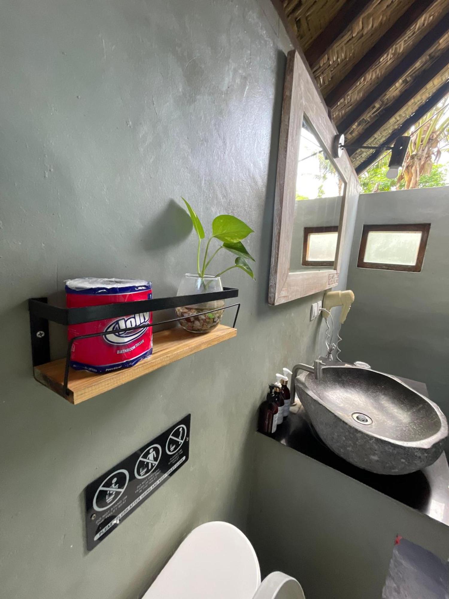 Apit Lawang Villas & Resto Batununggul Esterno foto