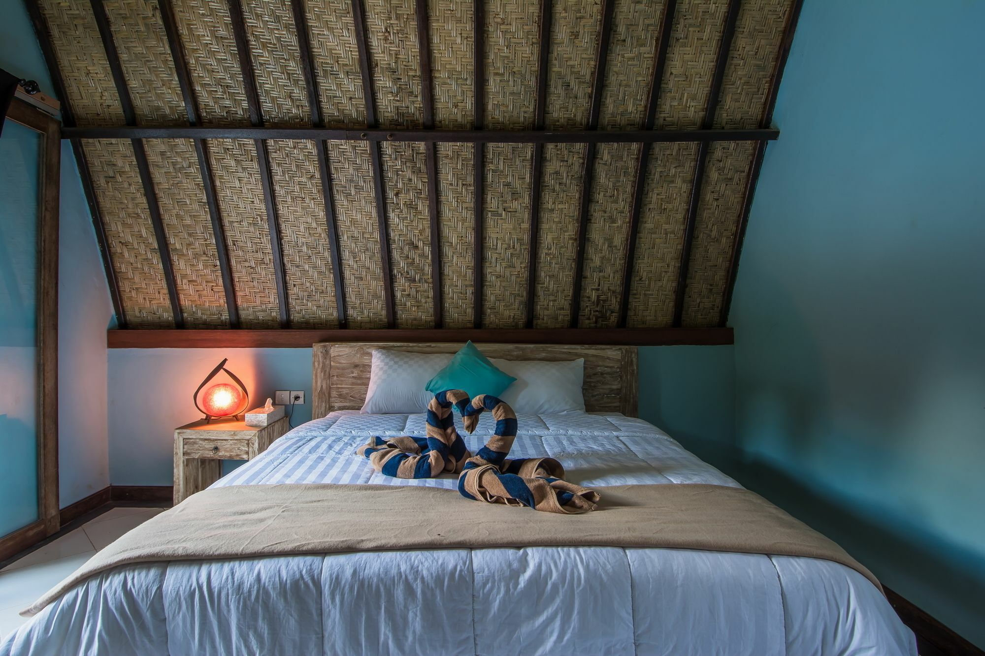 Apit Lawang Villas & Resto Batununggul Esterno foto